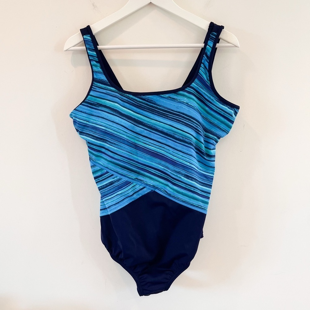 NWOT Lands’ End One Piece Tugless Sporty Blue Stripe Swimsuit Size 16 Petite